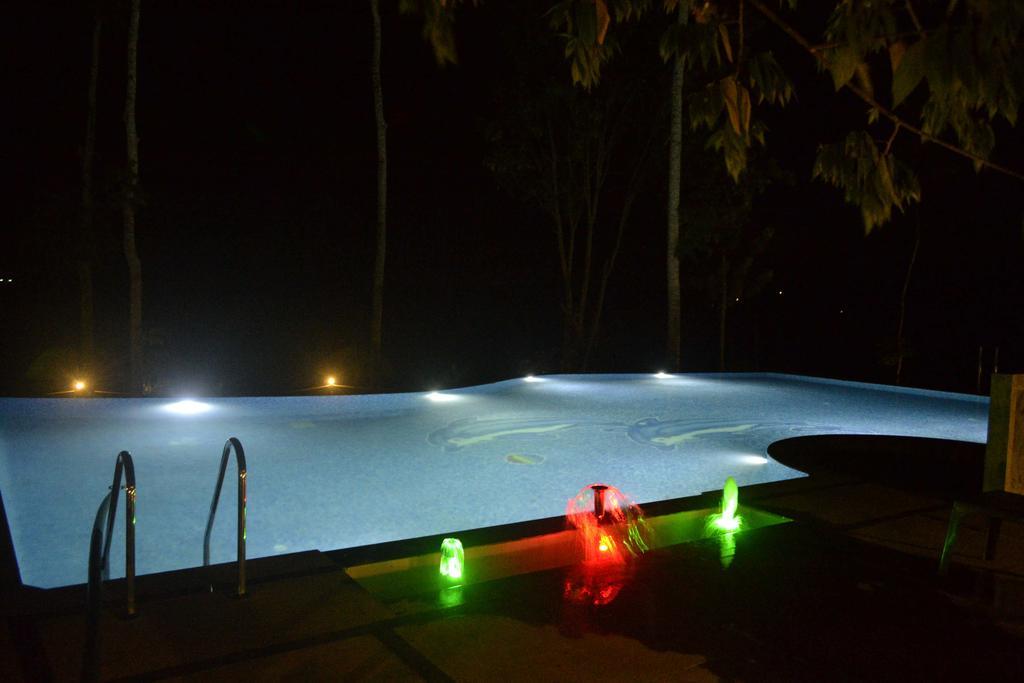 Coorg Jungle Camp Resort Suntikoppa Exterior photo