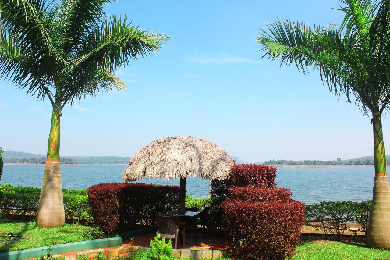 Coorg Jungle Camp Resort Suntikoppa Exterior photo