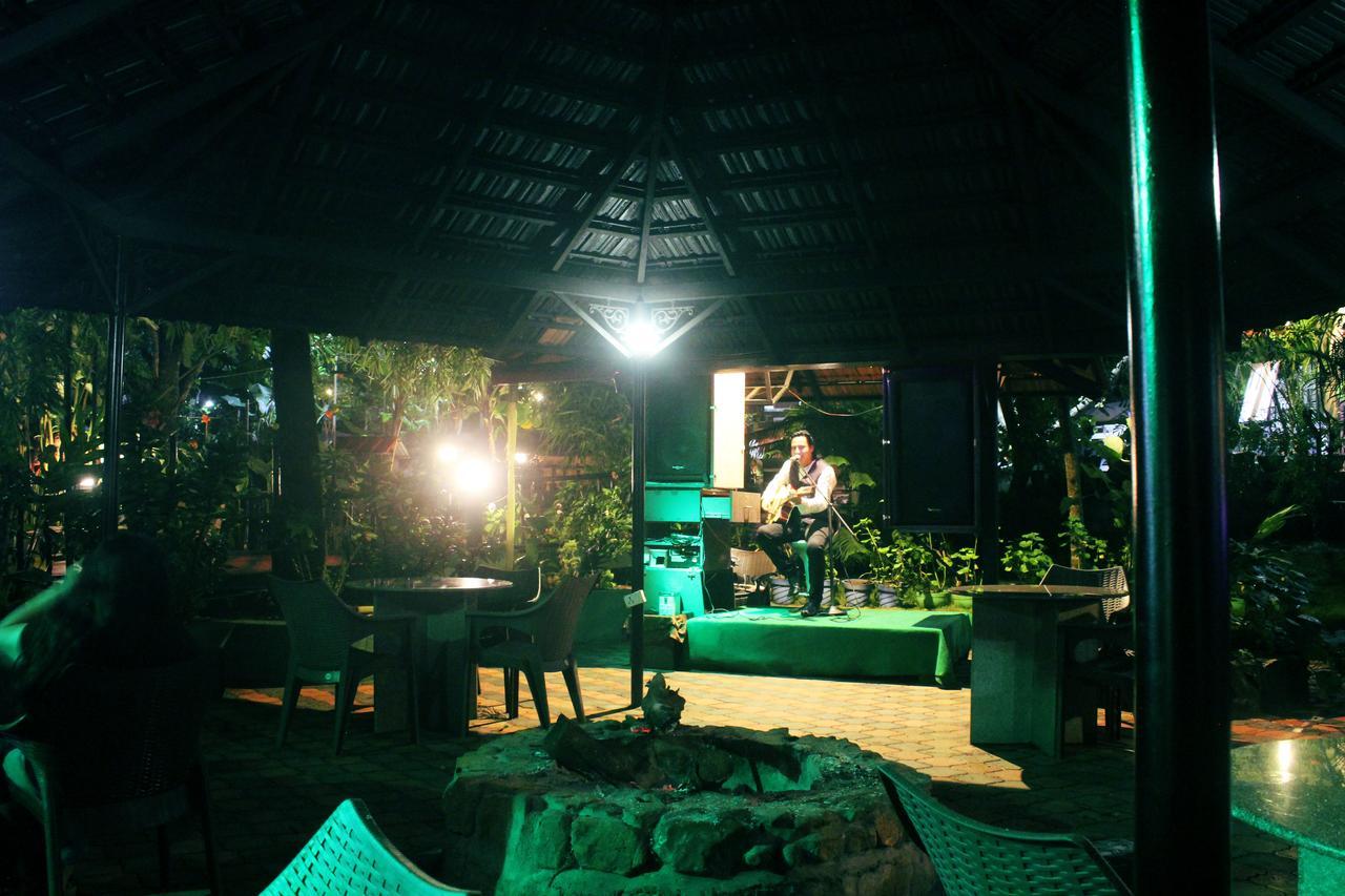 Coorg Jungle Camp Resort Suntikoppa Exterior photo
